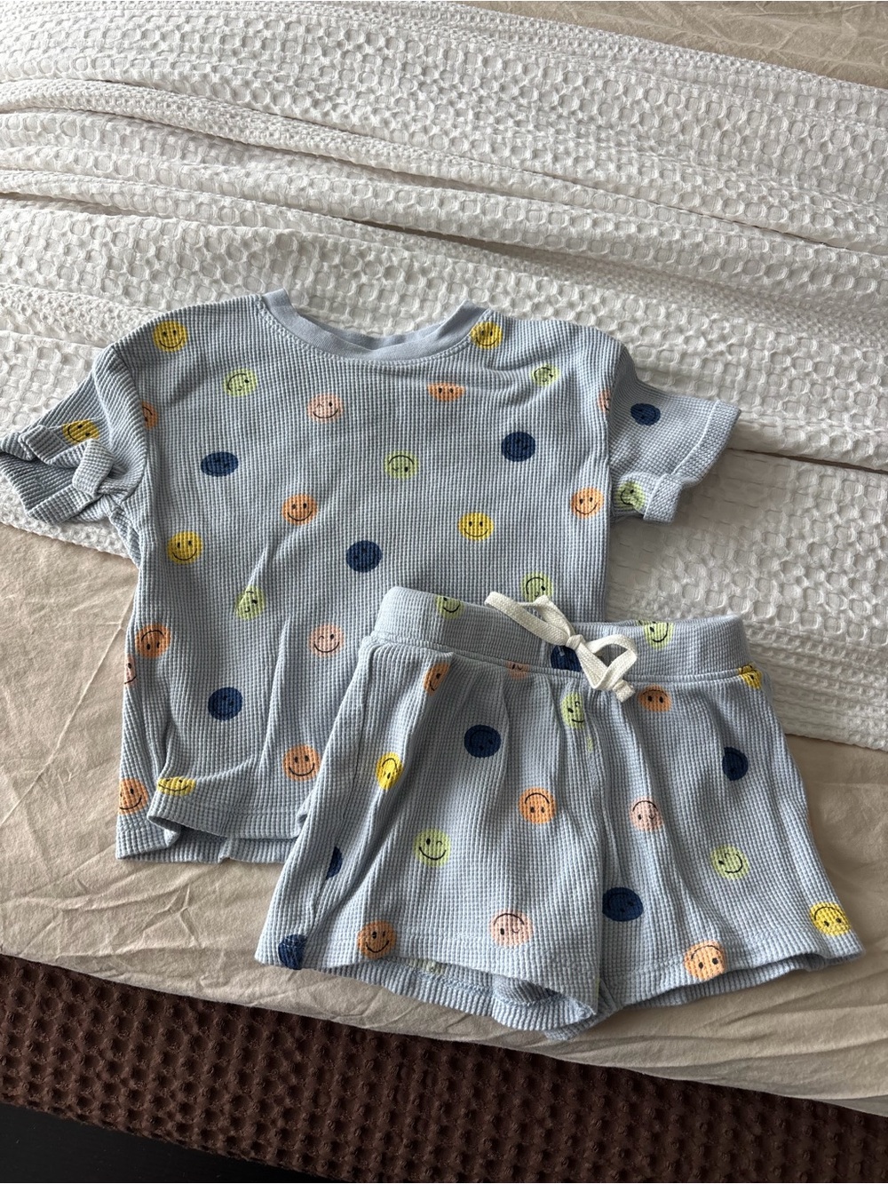 Kids Light Blue Smiley Face Short Set - Short Sleeve Top & Shorts